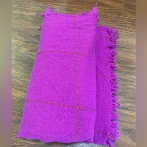 CHAN LUU large 100% cashmere windowpane scarf